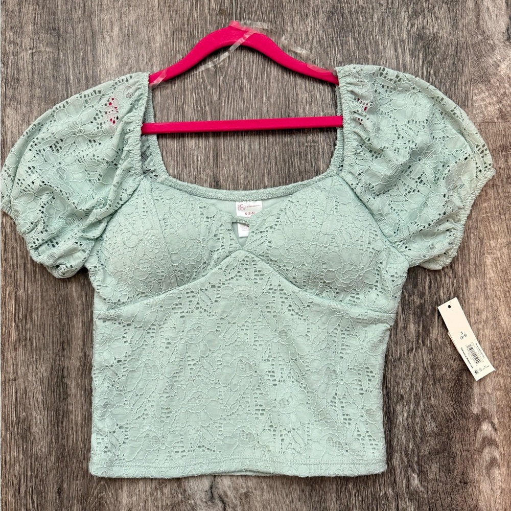 No Boundaries Green Puff Sleeve Crop Blouse